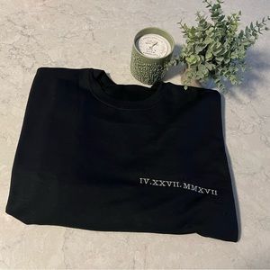 Customizable Date Embroidered Crewneck